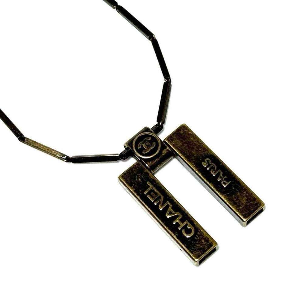 CHANEL Authentic Necklace - Picture 2 of 10